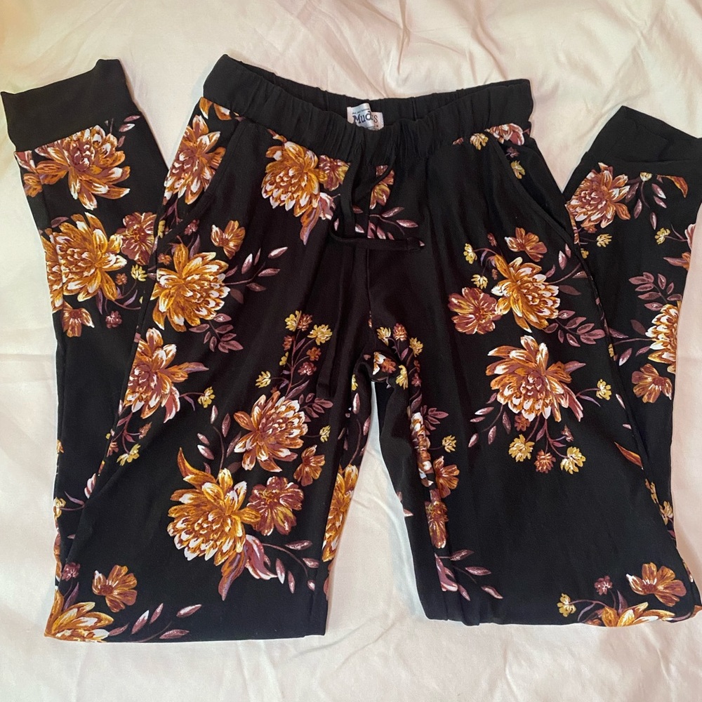MUDD XSmall cuffed ankle lounge pants